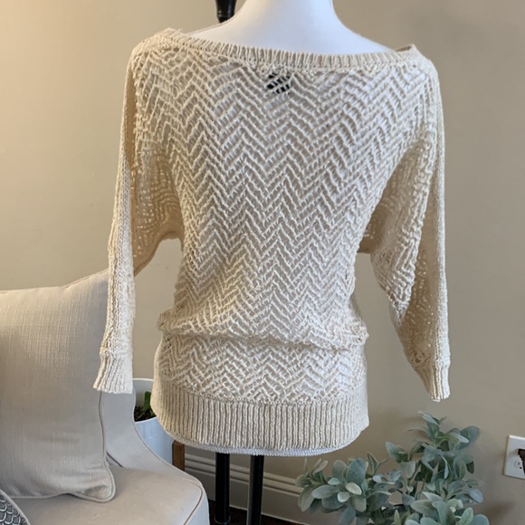 Tahari Sweater - Picture 5 of 6